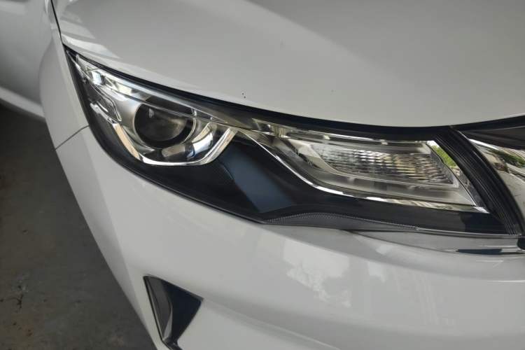 Used Geely Auto Emgrand GL 2020 1.4T CVT Luxury Model Right Front Headlight