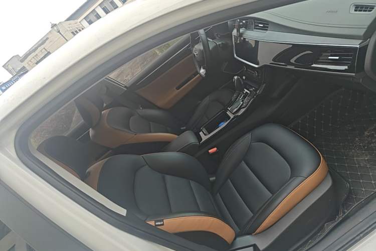 Used Geely Auto Emgrand GL 2020 1.4T CVT Luxury Model Right Front Seat