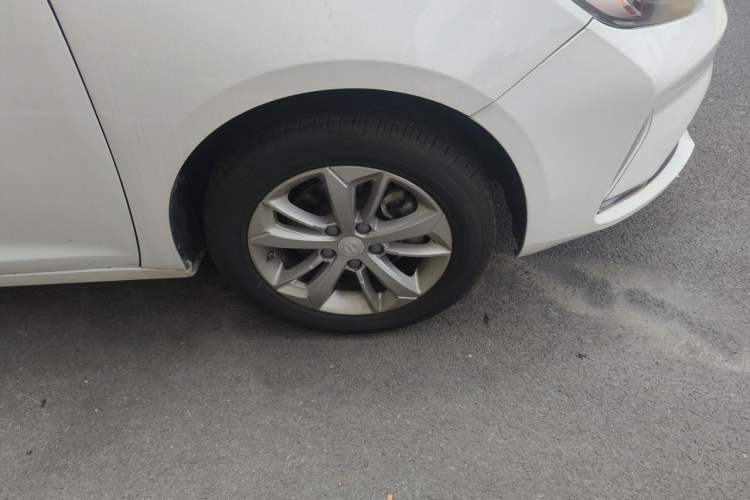 Used Geely Auto Emgrand GL 2020 1.4T CVT Asian Games Edition Right Front Wheel Hub