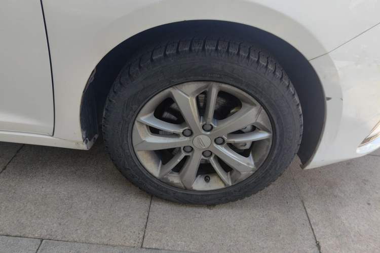 Used Geely Auto Emgrand GL 2020 1.4T CVT Asian Games Edition Right Front Wheel Hub