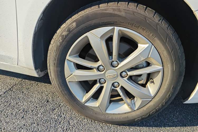 Used Geely Auto Emgrand GL 2020 1.4T CVT Asian Games Edition Right Front Wheel Hub