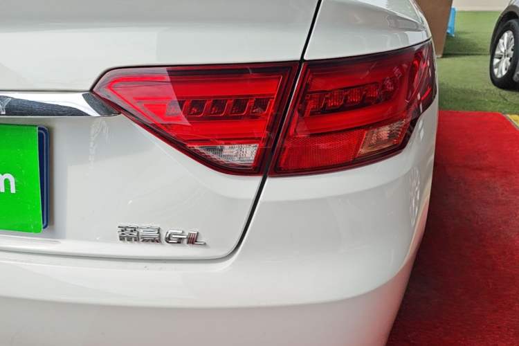 Used Geely Auto Emgrand GL 2020 1.5T DCT Luxury Model Right Rear Taillight