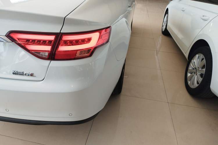 Used Geely Auto Emgrand GL 2020 1.4T CVT Luxury Model Right Rear Taillight