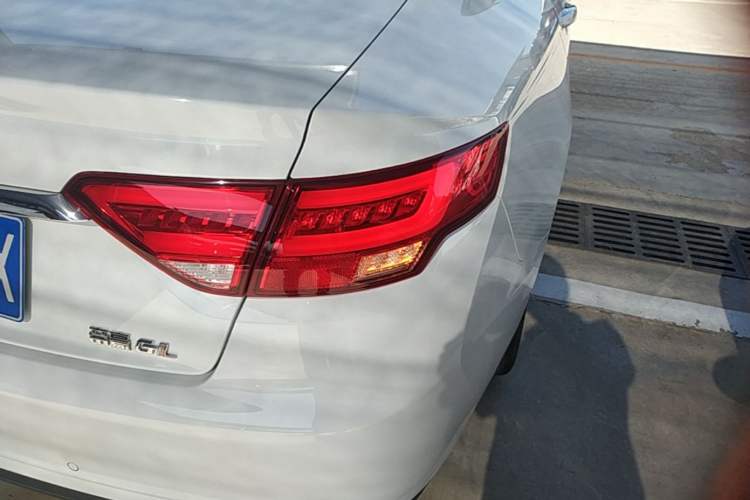 Used Geely Auto Emgrand GL 2020 1.4T CVT Luxury Model Right Rear Taillight