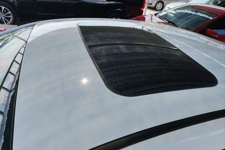 Used Geely Auto Emgrand GL 2020 1.4T CVT Luxury Model Roof