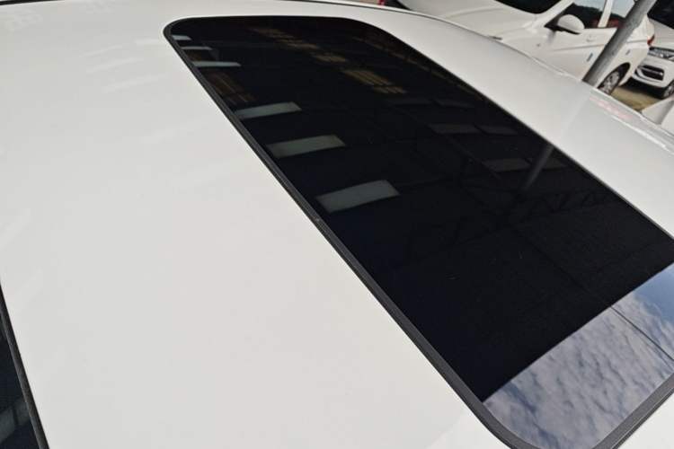 Used Geely Auto Emgrand GL 2020 1.5T DCT Luxury Model Roof