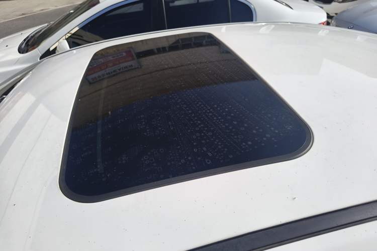 Used Geely Auto Emgrand GL 2020 1.4T CVT Luxury Model Roof
