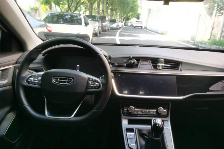 Used Geely Auto Emgrand GL 2020 1.4T Manual Luxury Model Steering Wheel