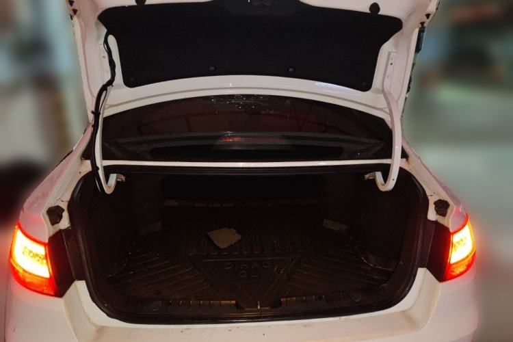 Used Geely Auto Emgrand GL 2020 1.4T CVT Luxury Model Trunk