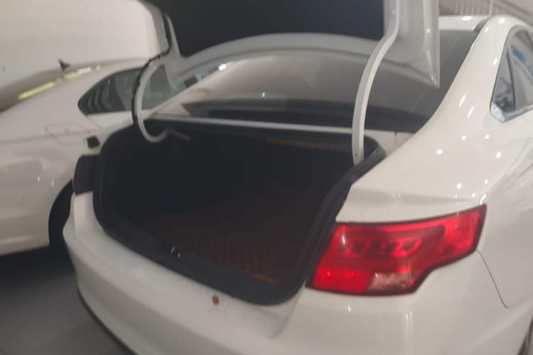 Used Geely Auto Emgrand GL 2020 1.4T CVT Luxury Model Trunk