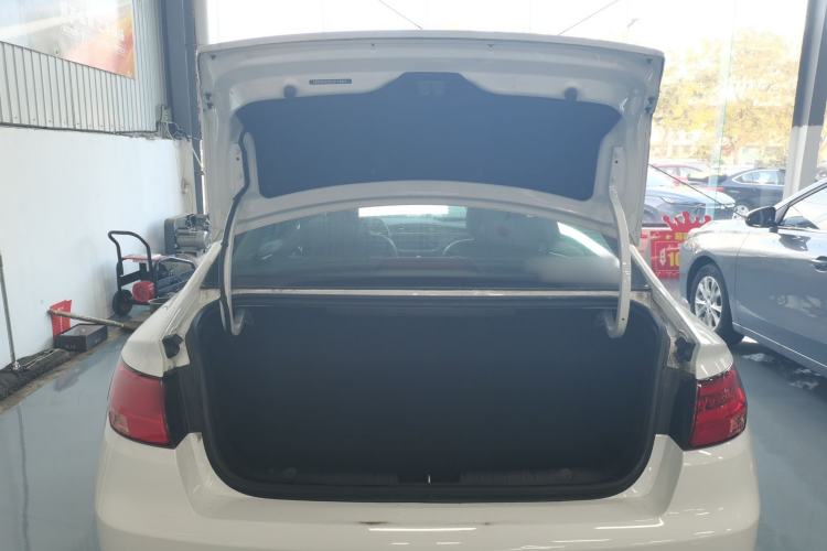 Used Geely Auto Emgrand GL 2020 1.4T CVT Asian Games Edition Trunk