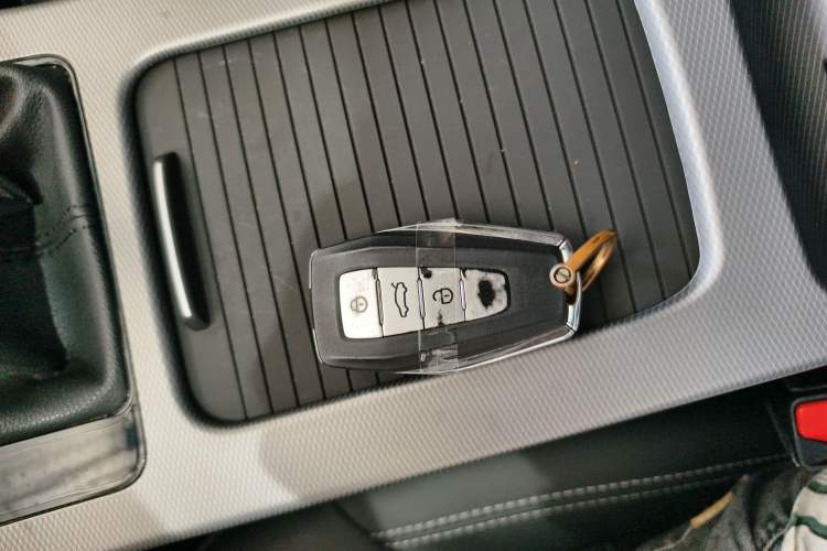 Used Geely Auto Emgrand GL 2020 1.4T Manual Luxury Model Vehicle Key