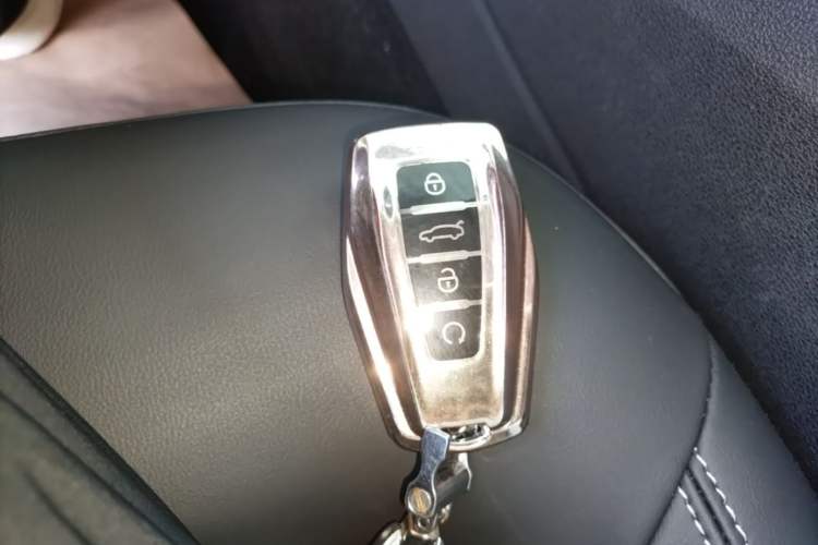 Used Geely Auto Emgrand GL 2020 1.4T CVT Luxury Model Vehicle Key