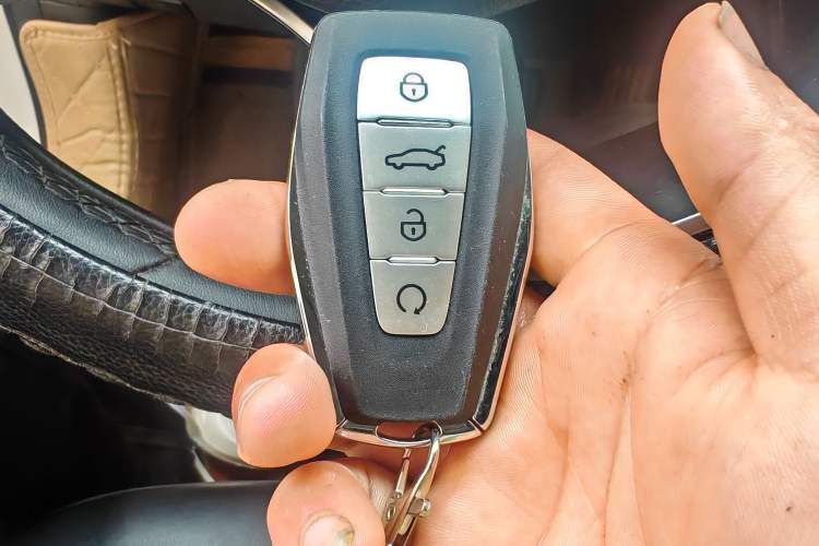 Used Geely Auto Emgrand GL 2020 1.4T CVT Luxury Model Vehicle Key