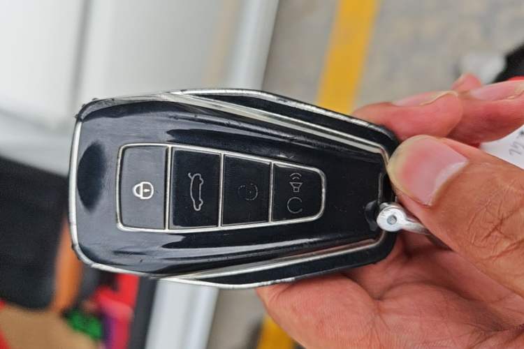 Used Geely Auto Emgrand GL 2020 1.5T DCT Luxury Model Vehicle Key