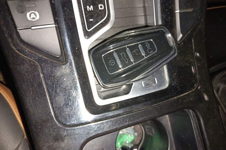 Used Geely Auto Emgrand GL 2020 1.4T CVT Luxury Edition Vehicle Key