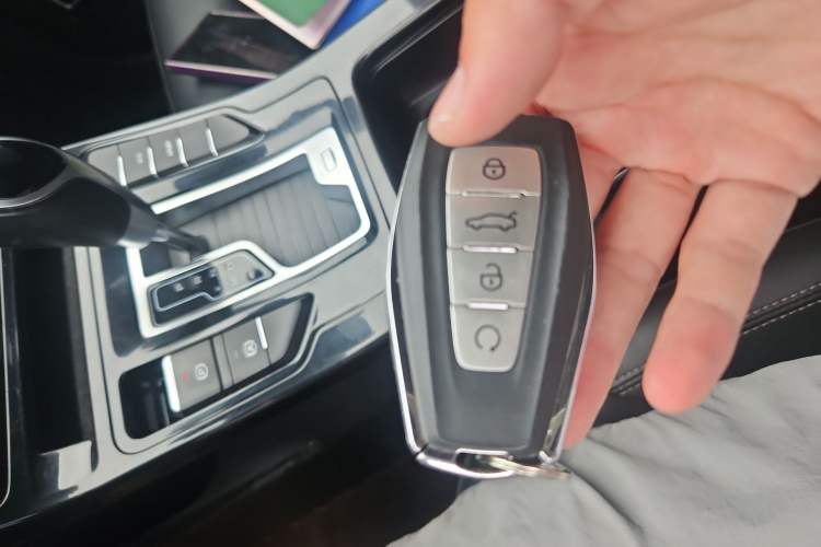 Used Geely Auto Emgrand GL 2020 1.4T CVT Luxury Model Vehicle Key