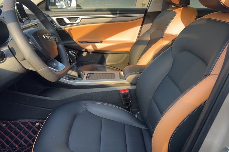 Used Geely Auto Emgrand GL 2020 1.4T Manual Asian Games Edition Interior 1