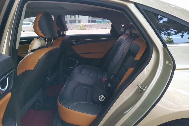 Used Geely Auto Emgrand GL 2020 1.4T CVT Luxury Model Left Rear Seat