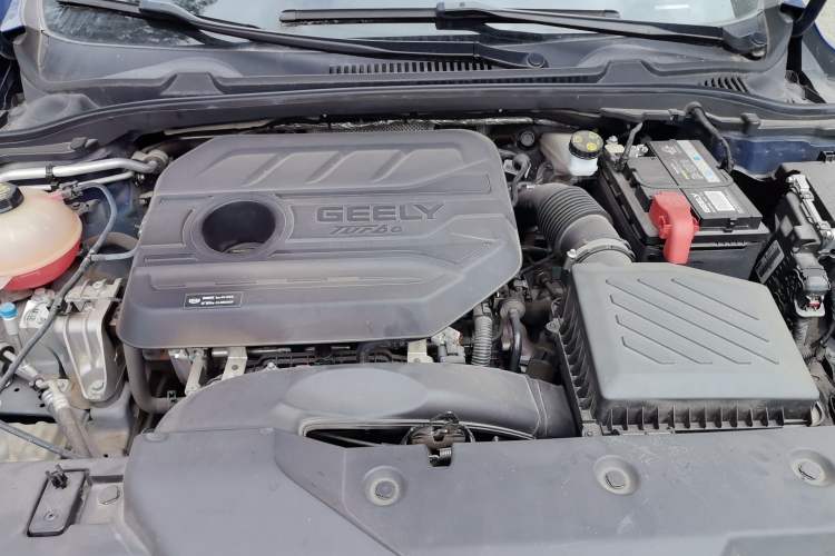 Used Geely Auto Emgrand GL 2021 UP 1.4T CVT Flagship Model Engine Bay