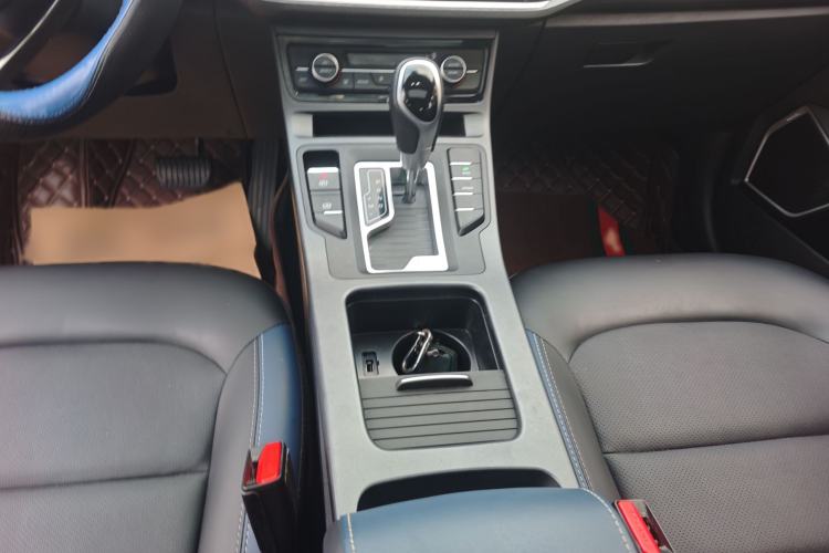 Used Geely Auto Emgrand GL 2021 UP 1.4T CVT Luxury Edition Gear Lever