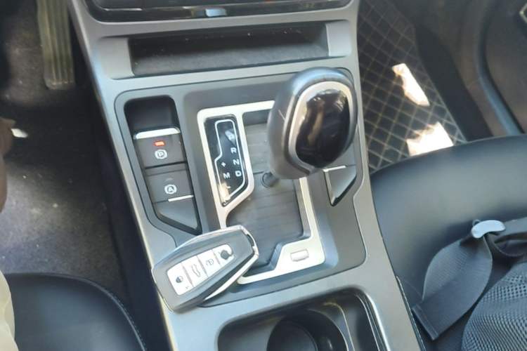 Used Geely Auto Emgrand GL 2021 UP 1.4T CVT Leading Edition Gear Lever