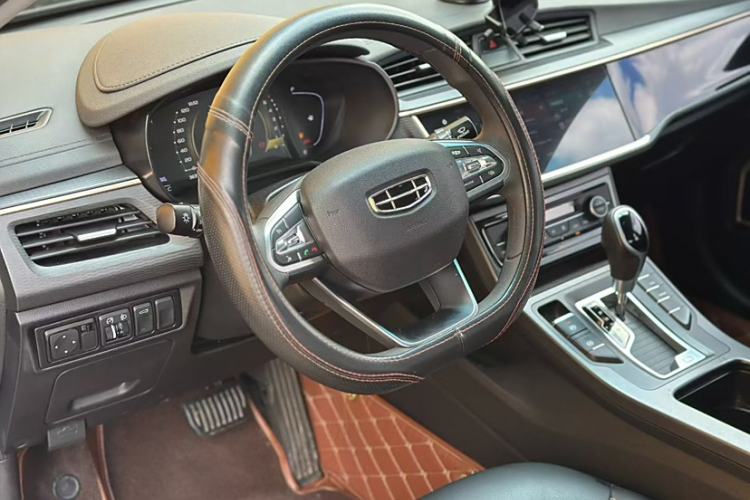 Used Geely Auto Emgrand GL 2021 UP 1.4T CVT Leading Edition Interior 2