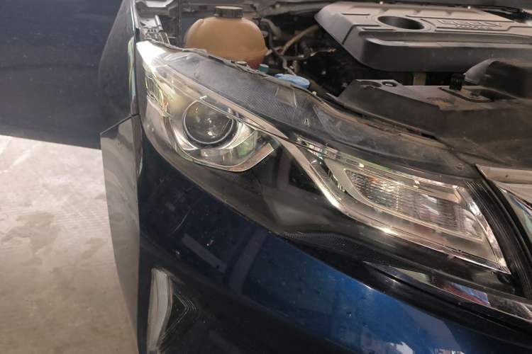 Used Geely Auto Emgrand GL 2021 UP 1.4T CVT Leading Edition Right Front Headlight