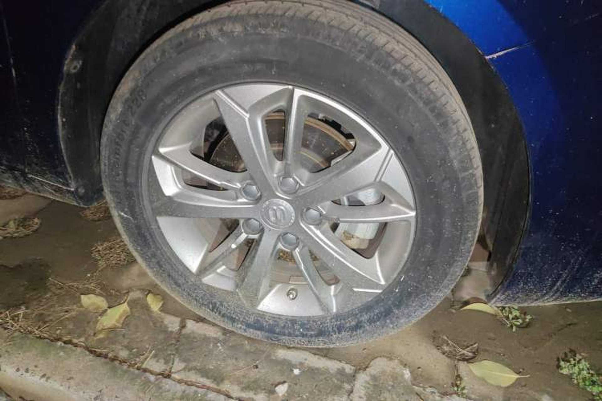 Used Geely Auto Emgrand GL 2021 UP 1.4T CVT Leading Edition Right Front Wheel Hub