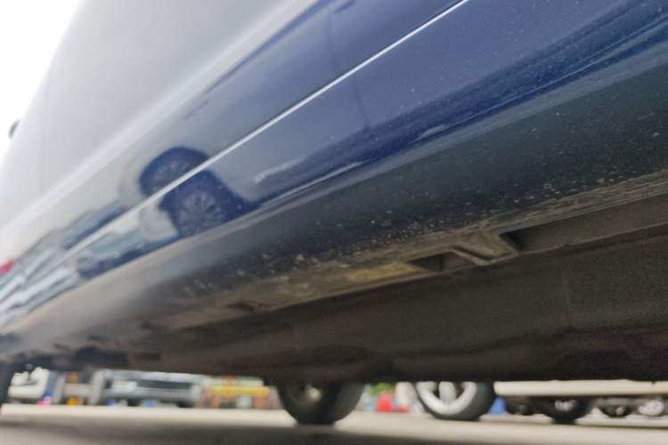 Used Geely Auto Emgrand GL 2021 UP 1.4T CVT Leading Edition Right Side Sill