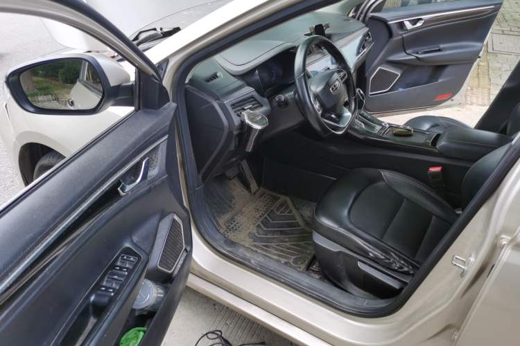 Used Geely Auto Emgrand GL 2021 UP 1.4T CVT Leading Edition Driver Seat
