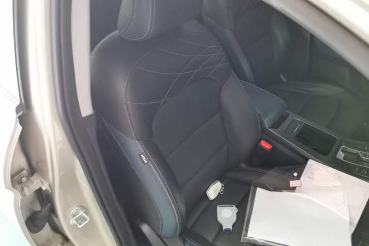 Used Geely Auto Emgrand GL 2021 UP 1.4T CVT Luxury Edition Right Front Seat