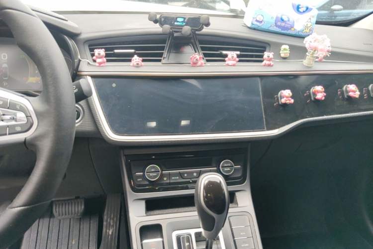 Used Geely Auto Emgrand GL 2021 UP 1.4T CVT Luxury Edition Audio And AC Panel