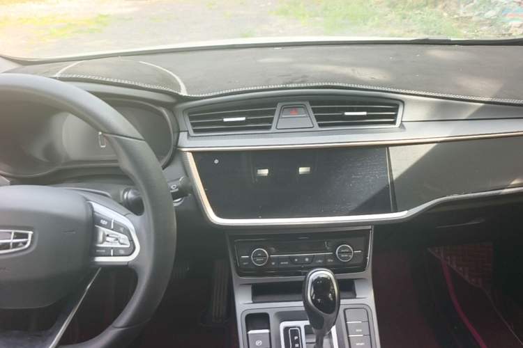 Used Geely Auto Emgrand GL 2021 UP 1.4T CVT Leading Edition Audio And AC Panel