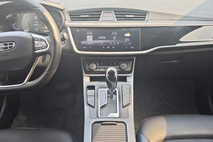 Used Geely Auto Emgrand GL 2021 UP 1.4T CVT Flagship Model Audio And AC Panel
