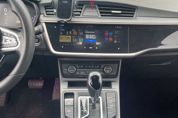 Used Geely Auto Emgrand GL 2021 UP 1.4T CVT Leading Edition Audio And AC Panel