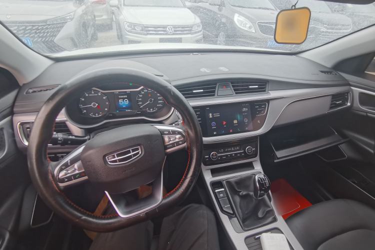 Used Geely Auto Emgrand GL 2021 UP 1.4T Manual LingShang Model Center Console