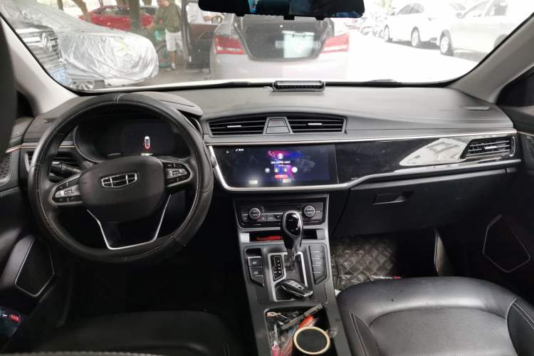 Used Geely Auto Emgrand GL 2021 UP 1.4T CVT Leading Edition Center Console
