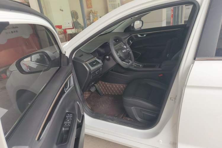 Used Geely Auto Emgrand GL 2021 UP 1.4T CVT Leading Edition Driver Seat