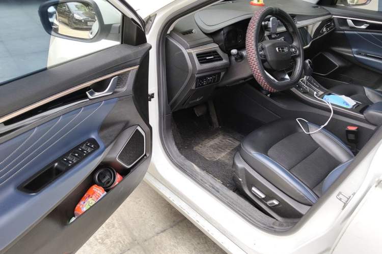 Used Geely Auto Emgrand GL 2021 UP 1.4T CVT Flagship Model Driver Seat
