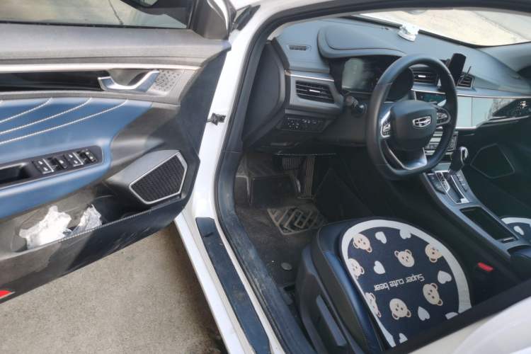 Used Geely Auto Emgrand GL 2021 UP 1.4T CVT Luxury Edition Driver Seat