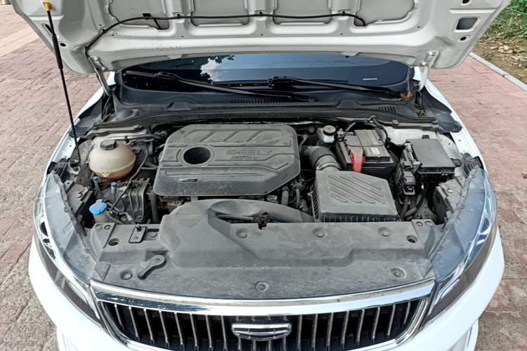 Used Geely Auto Emgrand GL 2021 UP 1.4T Manual LingShang Model Engine Bay