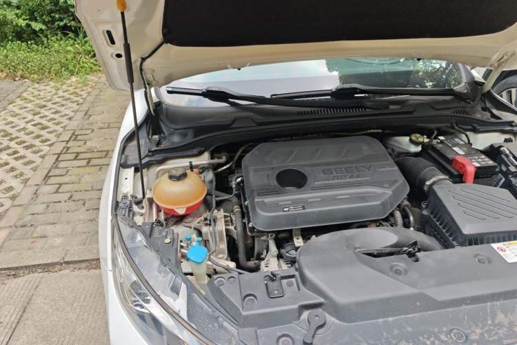 Used Geely Auto Emgrand GL 2021 UP 1.4T CVT Luxury Edition Engine Bay Right