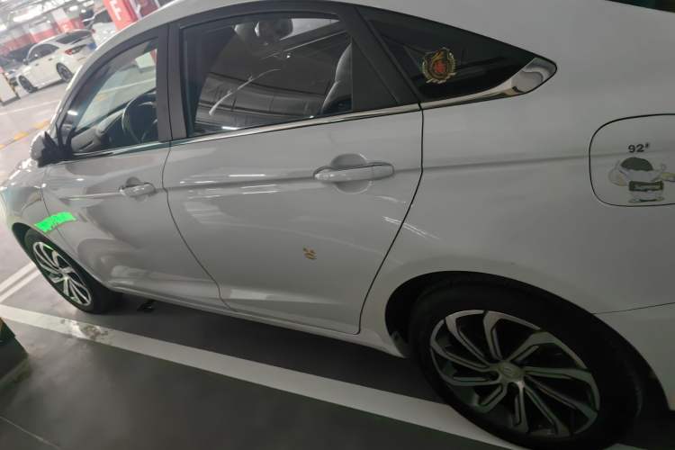 Used Geely Auto Emgrand GL 2021 UP 1.4T CVT Luxury Edition Exterior 2