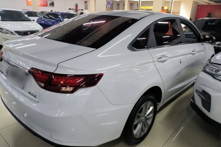Used Geely Auto Emgrand GL 2021 UP 1.4T CVT Leading Edition Exterior 3