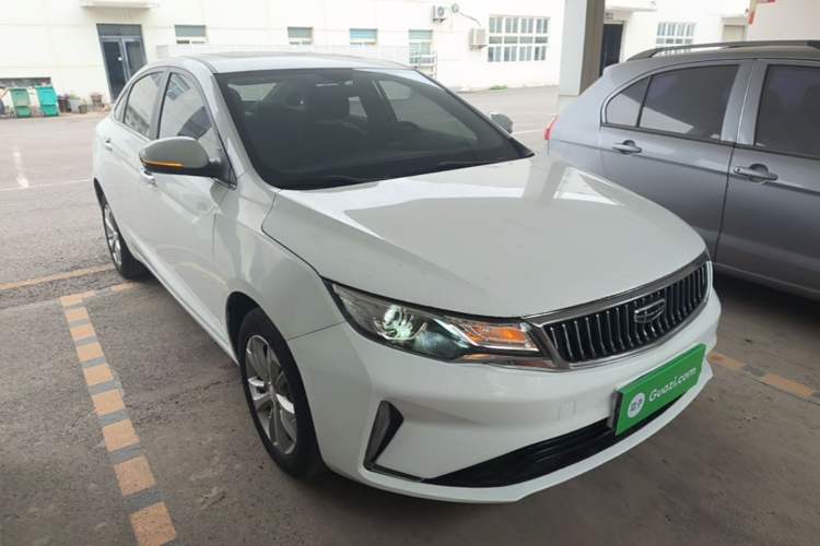Used Geely Auto Emgrand GL 2021 UP 1.4T CVT Leading Edition Front Right 45 Deg