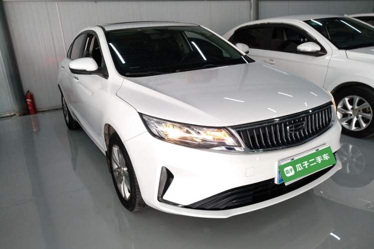 Used Geely Auto Emgrand GL 2021 UP 1.4T CVT Leading Edition Front Right 45 Deg