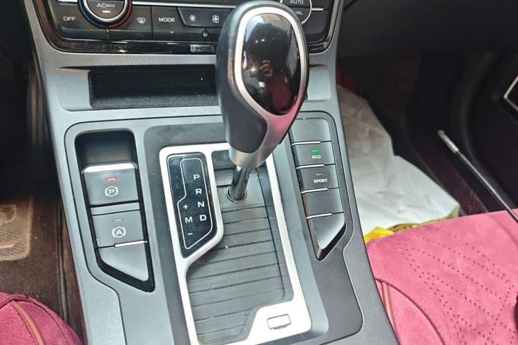 Used Geely Auto Emgrand GL 2021 UP 1.4T CVT Leading Edition Gear Lever