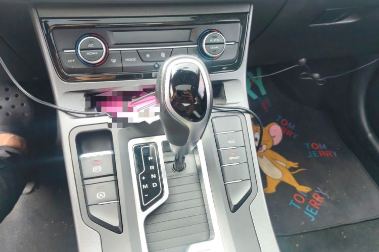 Used Geely Auto Emgrand GL 2021 UP 1.4T CVT Luxury Edition Gear Lever