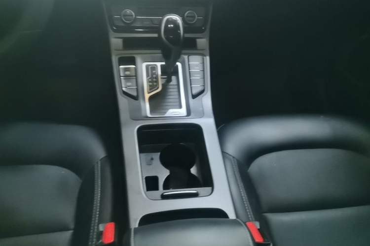 Used Geely Auto Emgrand GL 2021 UP 1.4T CVT Leading Edition Gear Lever